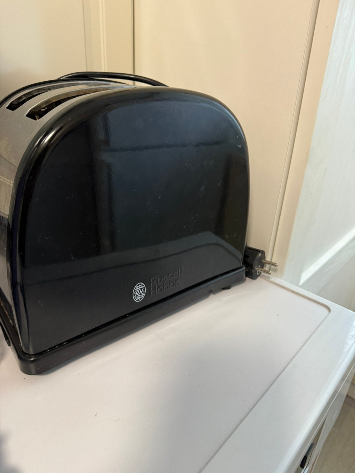 Russell Hobbs Broodrooster - Zo goed als nieuw, Witgoed en Apparatuur, Broodroosters, Ophalen, Zo goed als nieuw