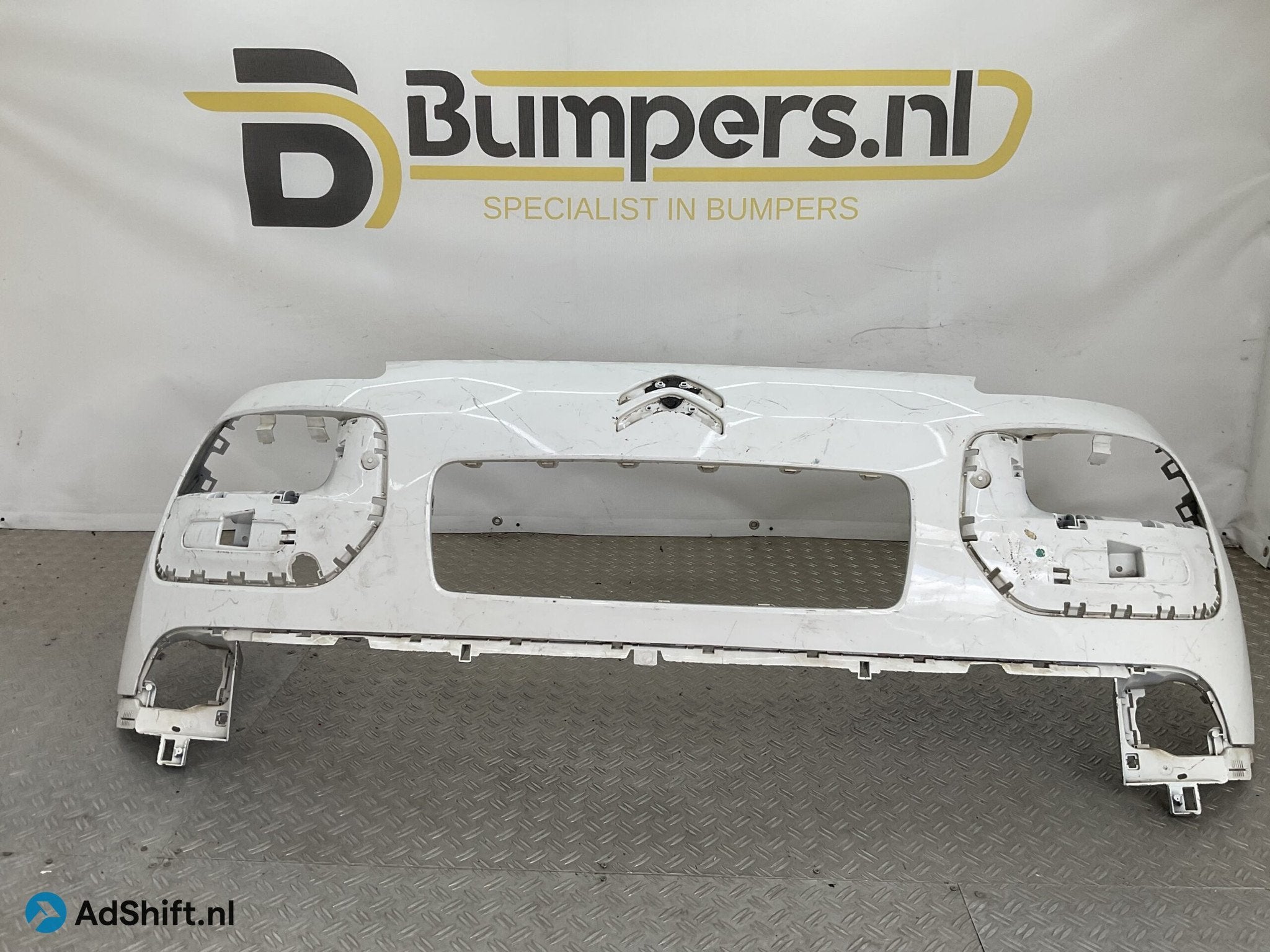 Bumper Citroen C4 Cactus 9801741077 Voorbumper F4-22963, Bumper