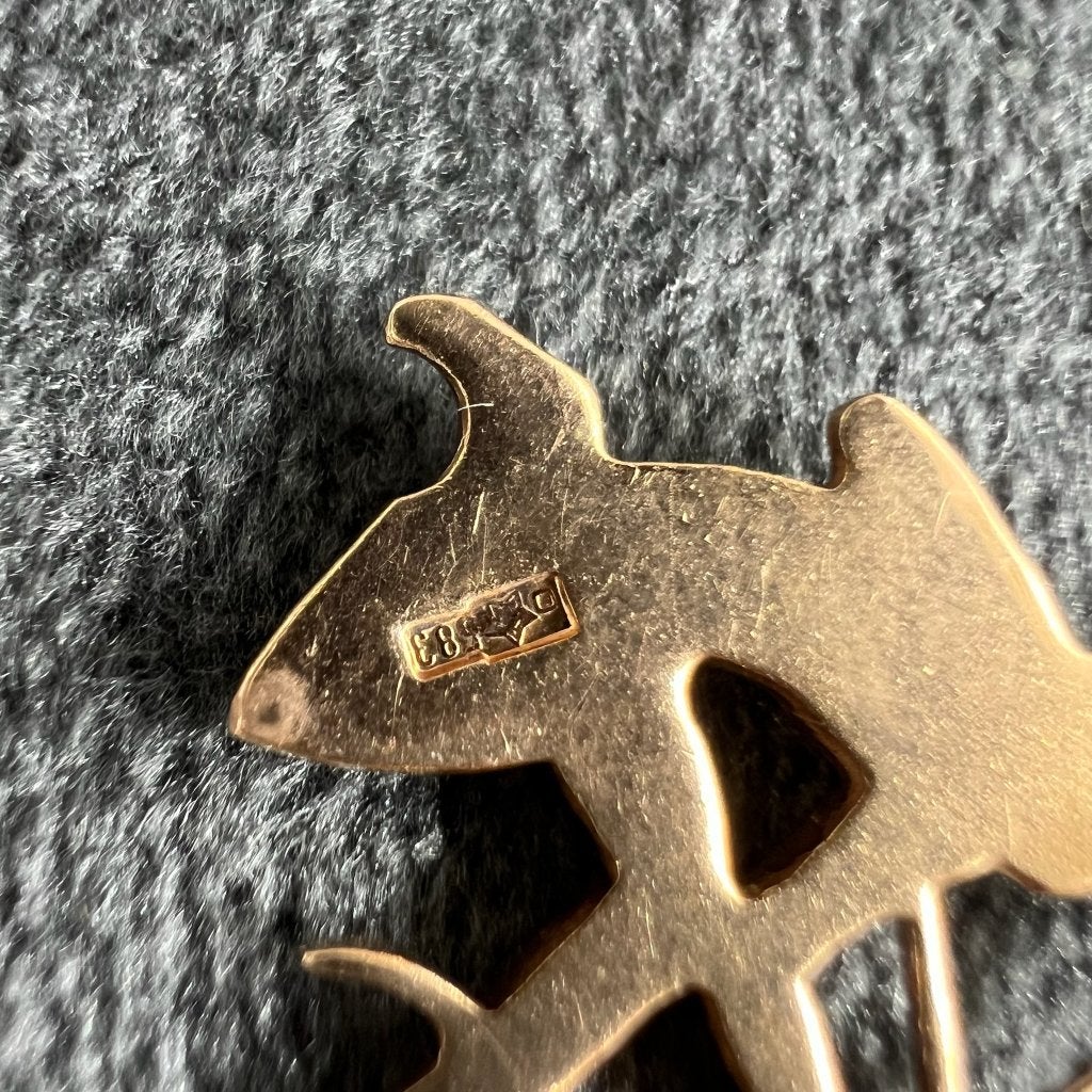 Gouden Hanger | 14k | 1,62g | boogschutter | 416087, Gebruikt, Ophalen of Verzenden, Kruis of Symbool, Goud