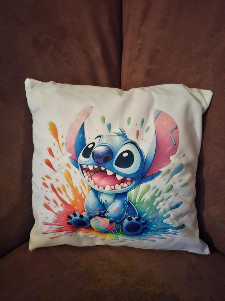 Hello Kitty & Stitch Kussen 30x30 cm met Binnenkussen, Ophalen of Verzenden, Nieuw, Wit, Vierkant
