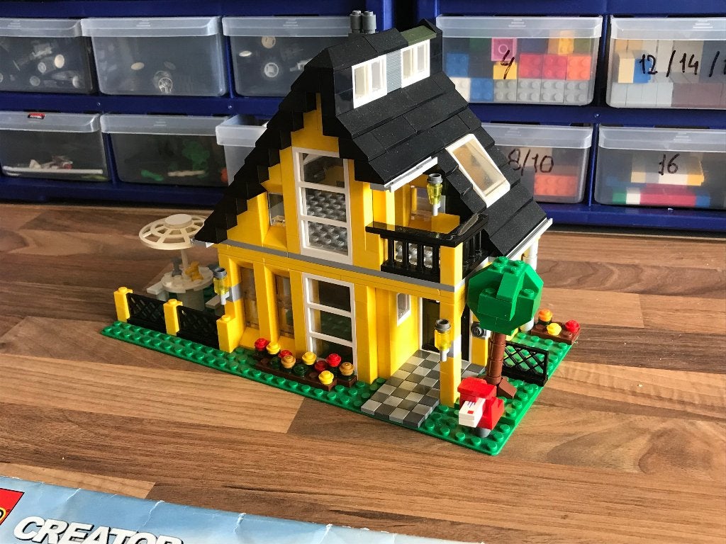 Lego Creator 4996-1 - Bungalow - Compleet met instructies, Lego, Inclusief instructies, Ophalen of Verzenden, Zo goed als nieuw