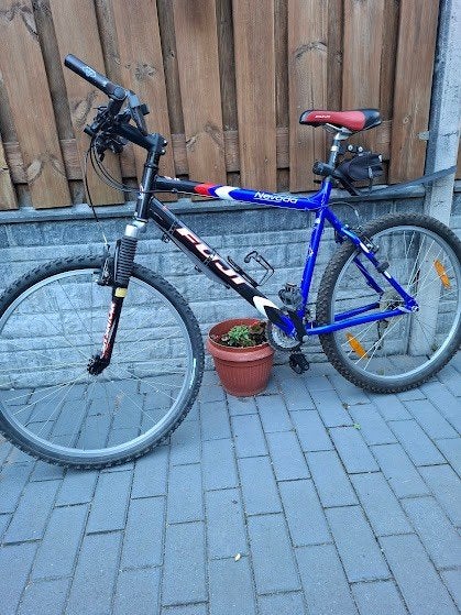FUJI NEVADA MOUNTAINBIKE JONGENS FIETS ‍️ MEISJES FIETS, Fietsen en Brommers, Velgrem, Zo goed als nieuw, Ophalen, 26 inch of meer