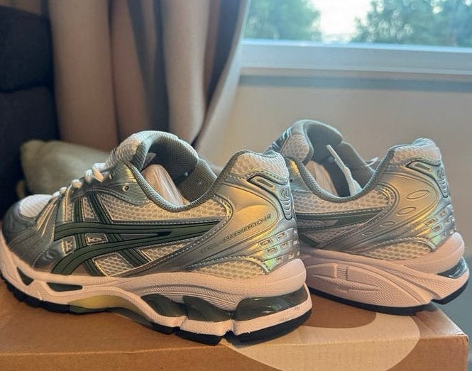 Asics Gel Kayano 14, Ophalen of Verzenden, Nieuw, Overige kleuren, Sneakers of Gympen