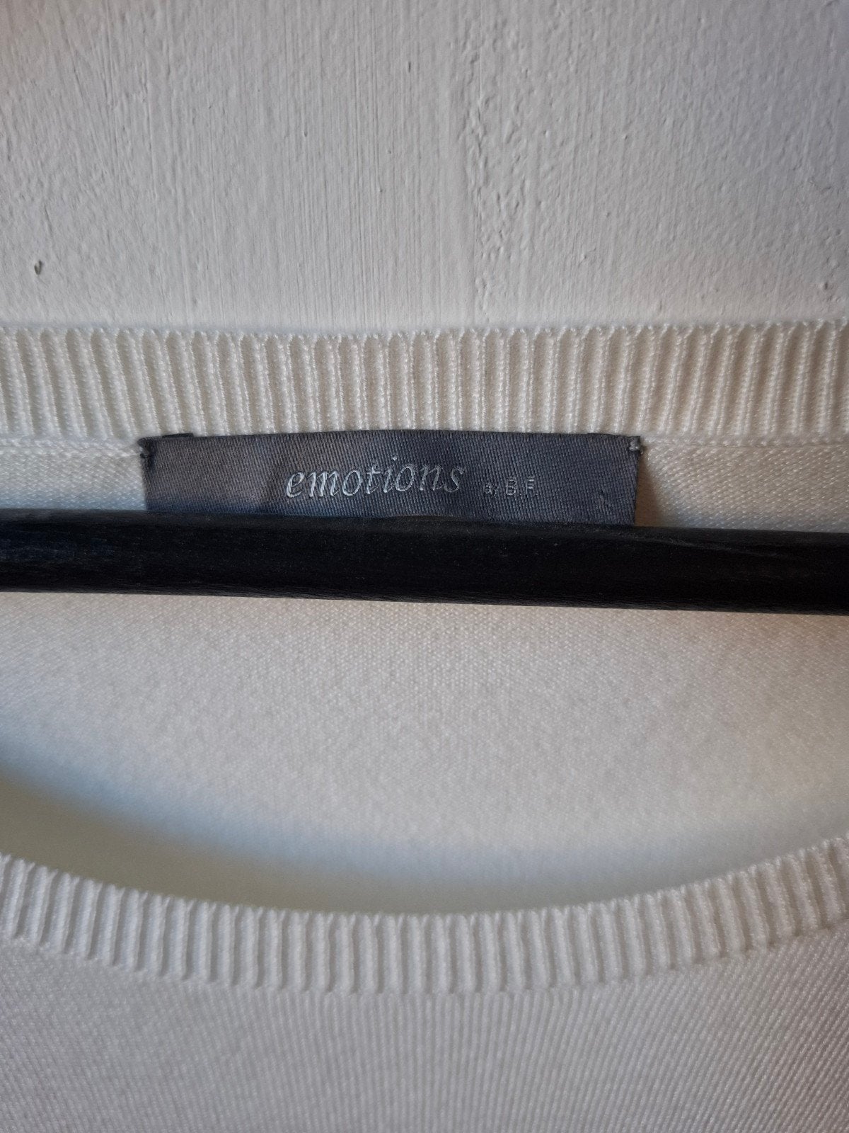 Emotions offwhite truitje maat 44, Wit, Maat 42/44 (L), Onbekend, Emotions