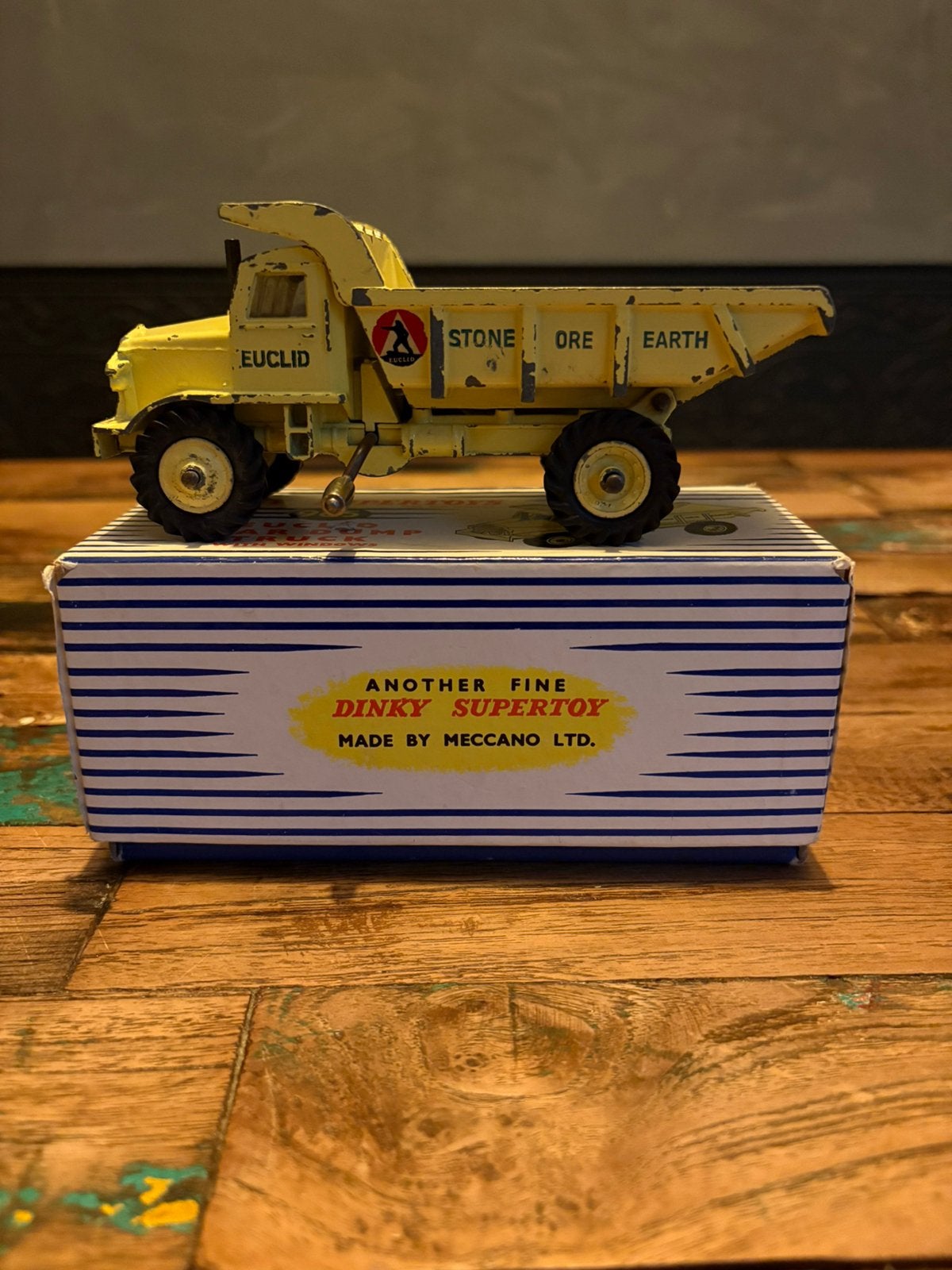 Dinky Supertoys 965 Euclid Rear Dump Truck originele doos, Hobby en Vrije tijd, Modelauto's | 1:43, Ophalen of Verzenden, Zo goed als nieuw