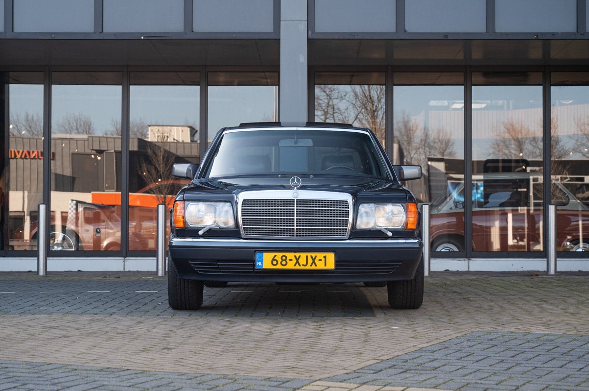 Mercedes-Benz S-Klasse 560 SEL (bj 1989), Auto's, Lederen bekleding, Gebruikt, 8 cilinders, Blauw