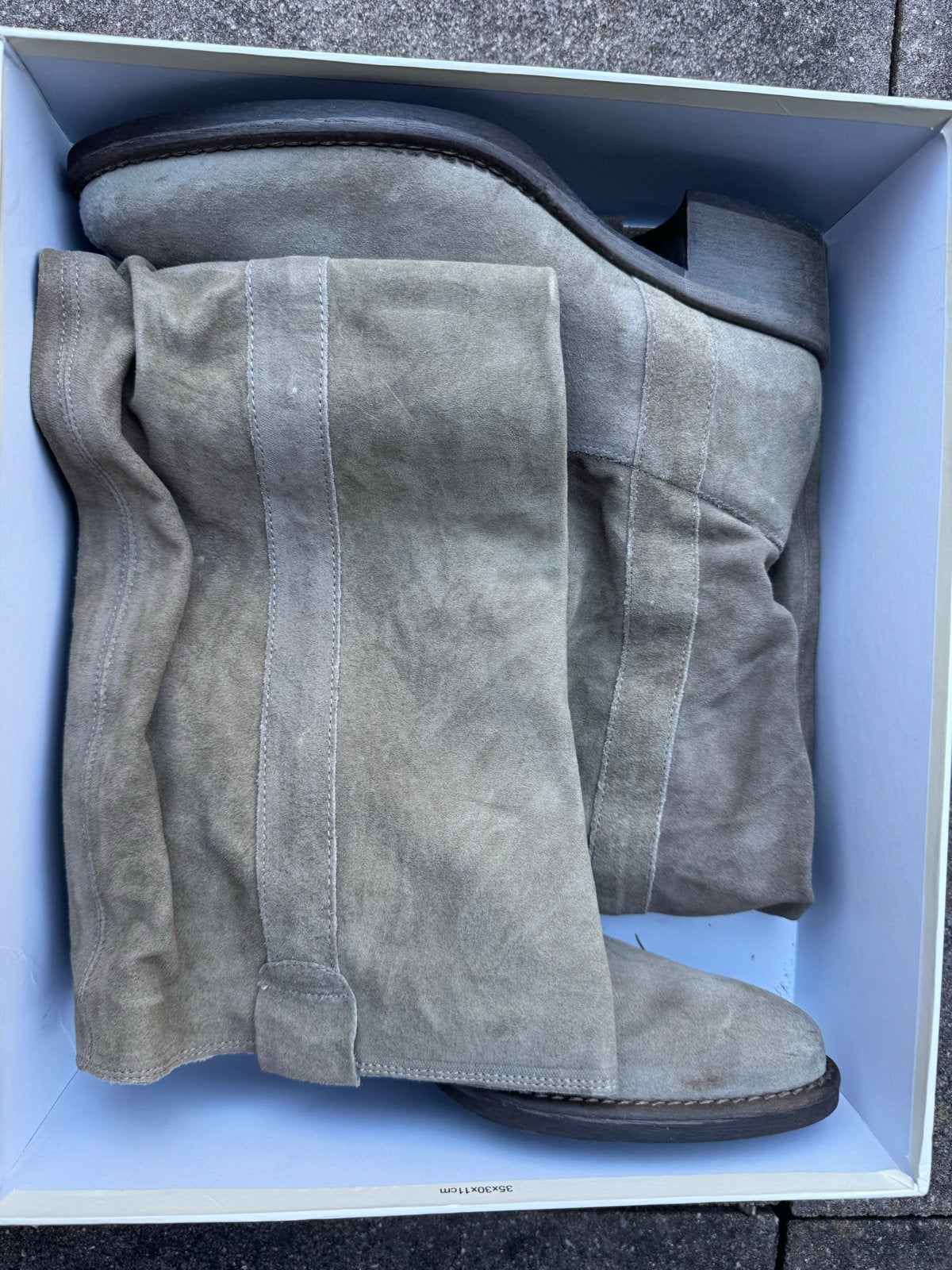 Moccio suède hoge laarzen - Zo goed als nieuw, Kleding | Dames, Ophalen of Verzenden, Zo goed als nieuw, Beige, Hoge laarzen