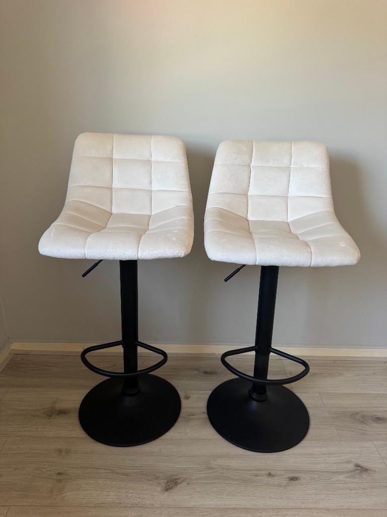 Set van 2 barkrukken ( zgan), Ophalen, Zo goed als nieuw, 90 cm of meer, 2 krukken