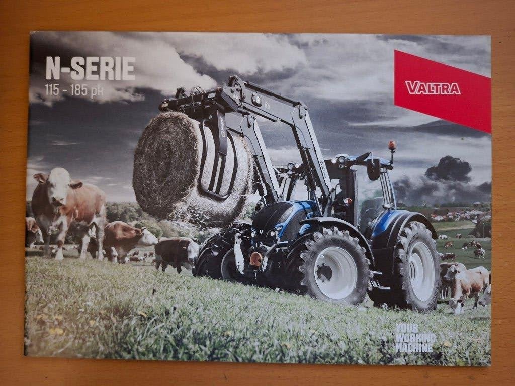 Folder Valtra N serie 115 - 185 pk Nederlandstalig, Ophalen of Verzenden, Gelezen, Tractor en Landbouw