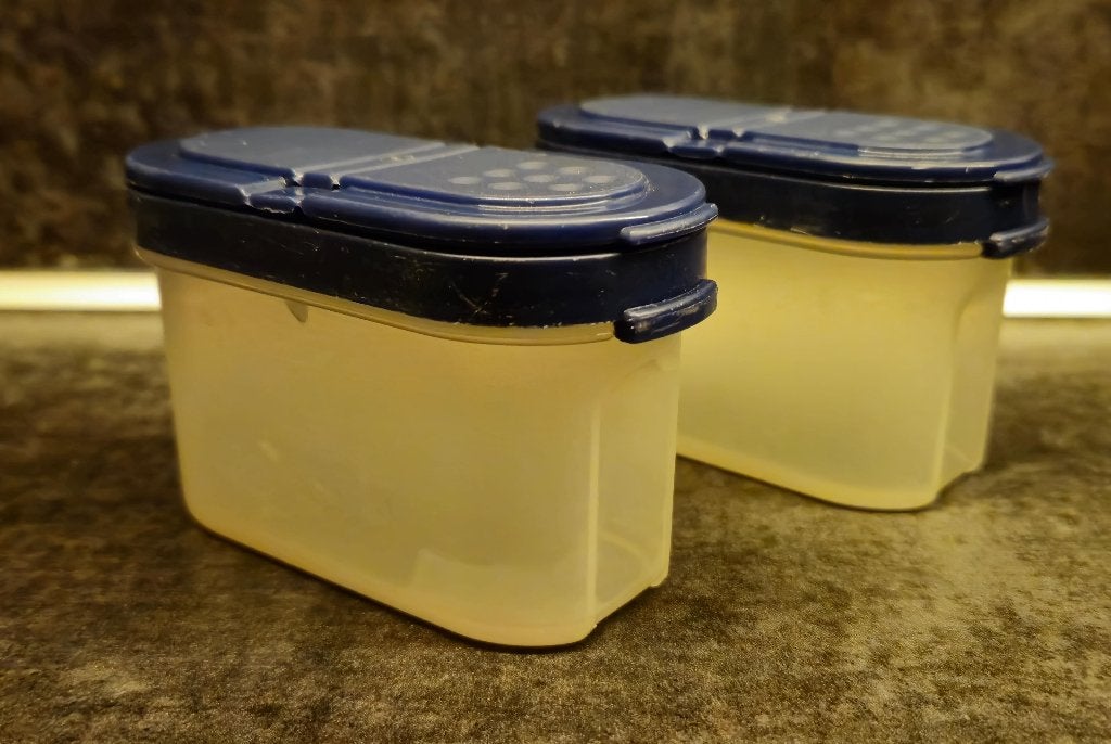 Tupperware ruimtemaker voor kruiden (strooier) 125ML Blauw, Ophalen of Verzenden, Zo goed als nieuw, Blauw, Overige typen