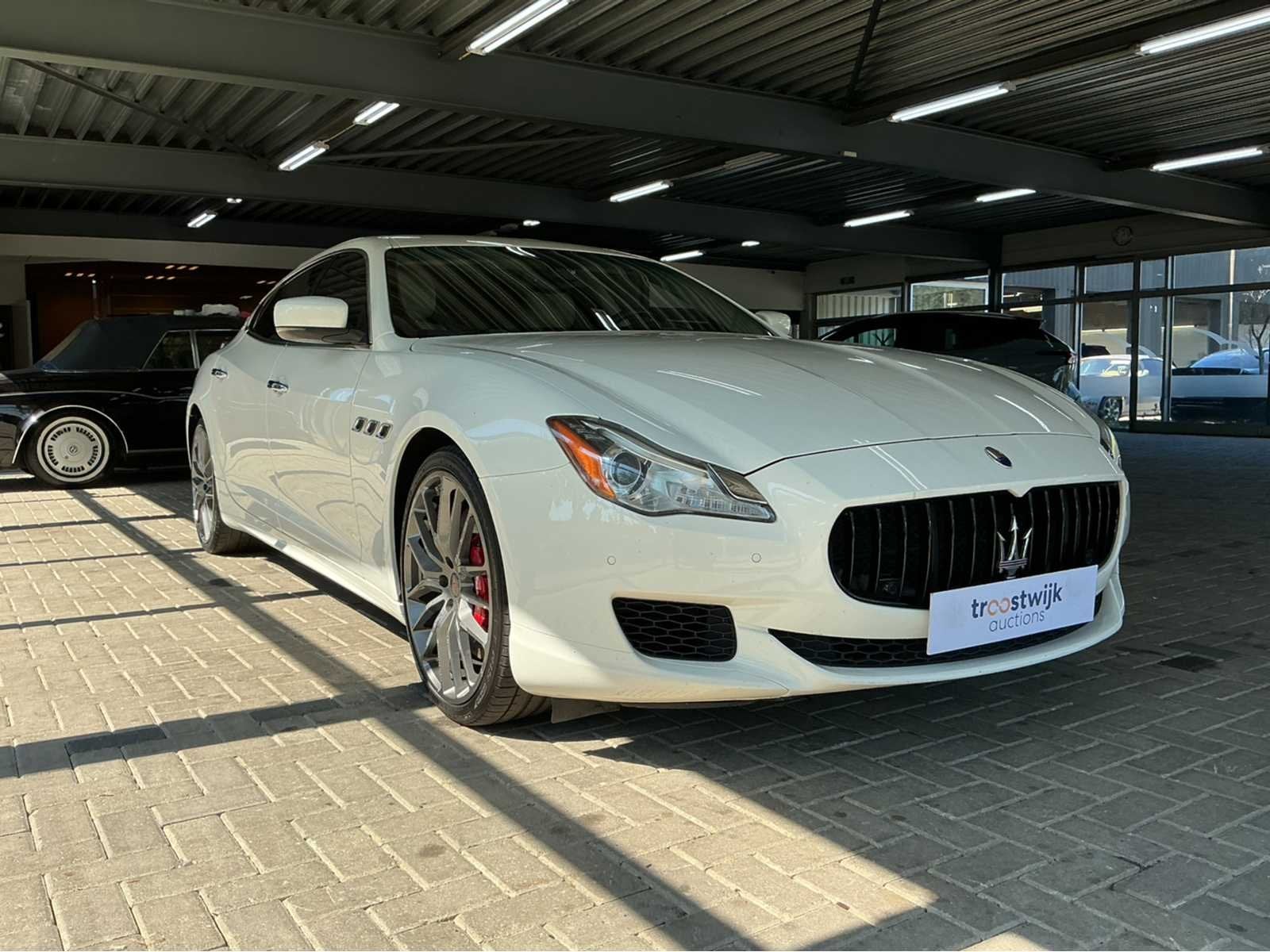 Maserati - 2015 - Quatroporte - GTS - V8- Btw Auto, Auto's, Automaat, Gebruikt, Overige modellen, Bedrijf