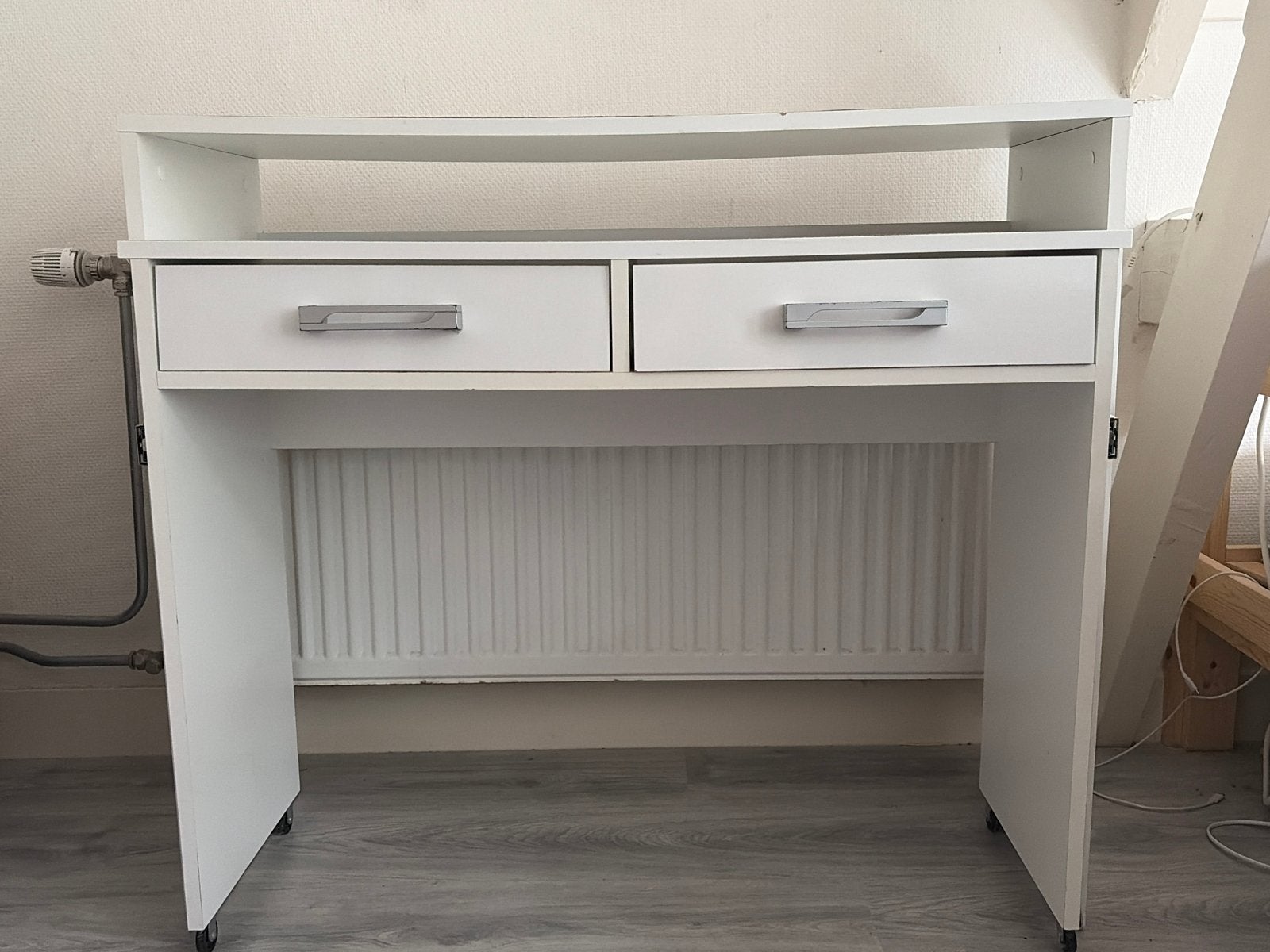 Uitschuifbare tafel met lades en opbergruimte, Huis en Inrichting, Bureaus, Gebruikt, Met lades, Spaanplaat of MDF, Ophalen of Verzenden
