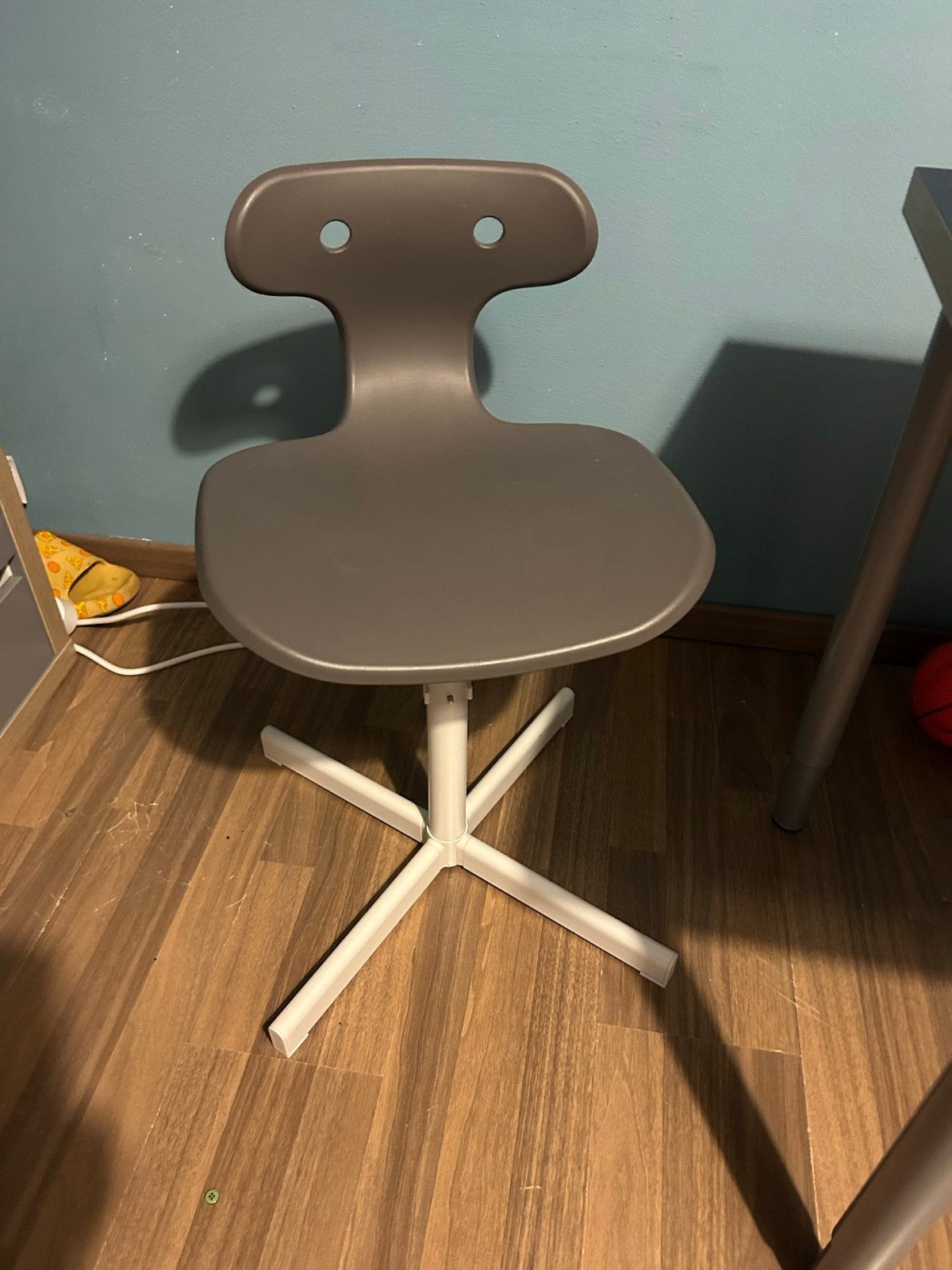 Bureau 120x60cm met verstelbare kinderbureaustoel, Huis en Inrichting, Bureaus, Ophalen, Gebruikt, 120 cm, In hoogte verstelbaar