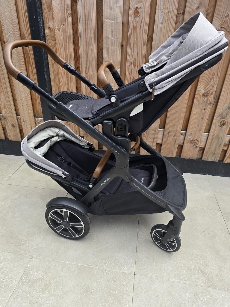 Nuna kinderwagen, Kinderen en Baby's, Tweelingen en Meerlingen, Ophalen, Zo goed als nieuw, Kinderwagen of Buggy