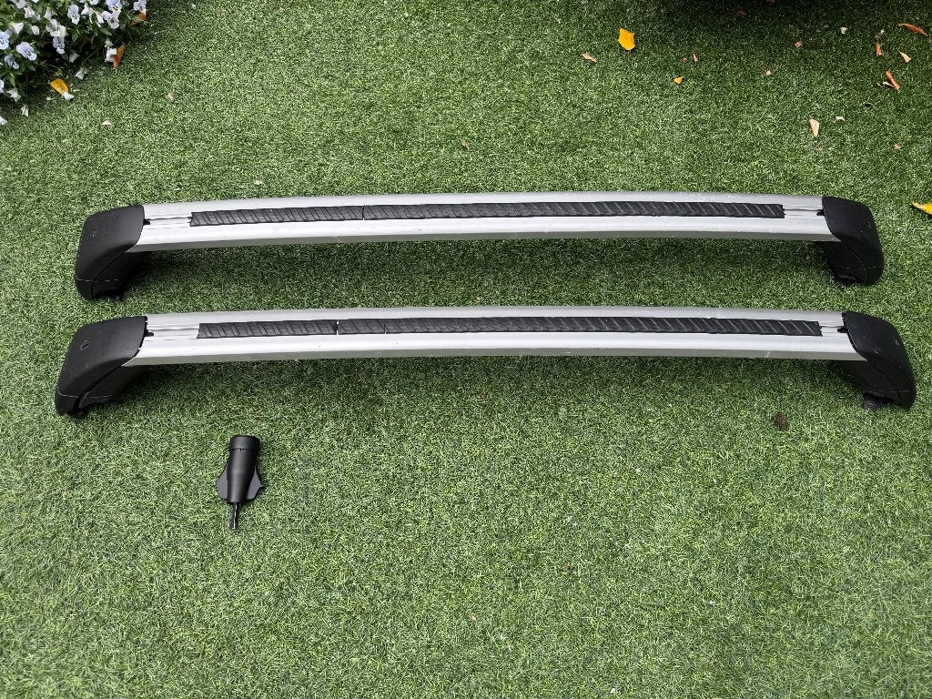 Originele dakdragers Volvo V70/XC70 '08-'16 zonder dakrails, Auto diversen, Dakdragers, Ophalen, Gebruikt
