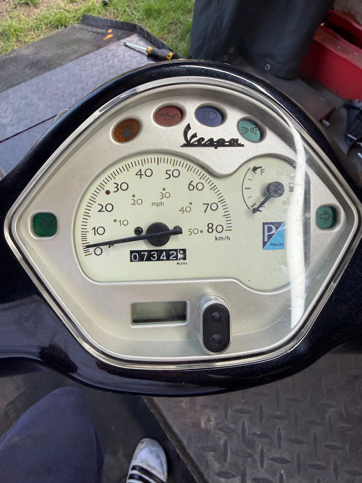 Vespa LX kilometerteller met stuurkap - Functioneel, Fietsen en Brommers, Ophalen of Verzenden, Gebruikt, Overige typen, Vespa