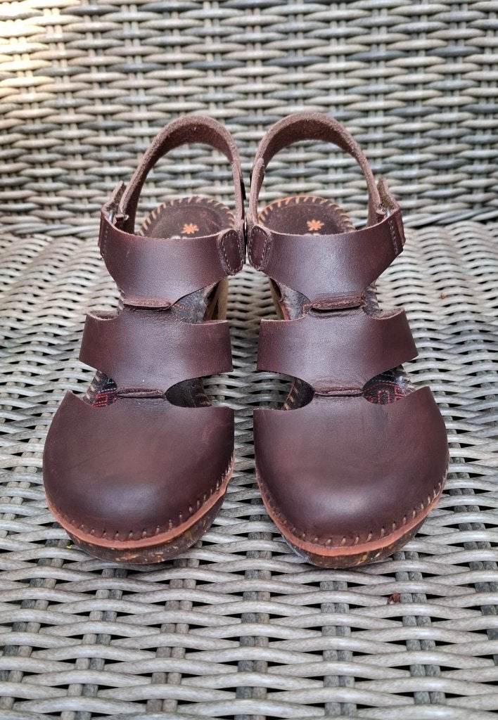 The Art Company zomerhakjes mt 40 als nieuw, Bruin, Zo goed als nieuw, The Art Company, Sandalen of Muiltjes
