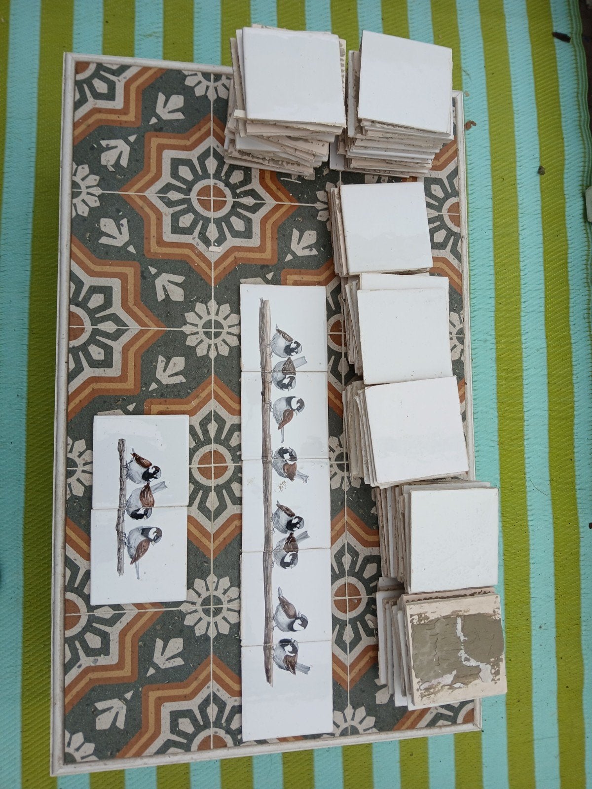Decoratieve tegels met vogelmotief en patroontegels, Doe-het-zelf en Verbouw, Tegels, Ophalen, Gebruikt, Minder dan 20 cm, Minder dan 20 cm