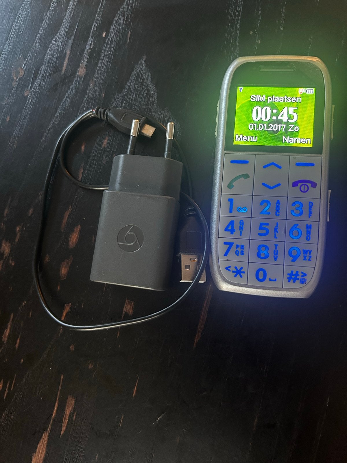 Profoon Seniorentelefoon met grote toetsen en SOS-knop, Ophalen, Gebruikt, Geen camera, Klassiek of Candybar