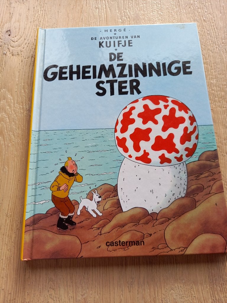 Casterman: Herge – Kuifje en de Geheimzinnige Ster (HC), Boeken, Eén stripboek, Ophalen of Verzenden, Zo goed als nieuw