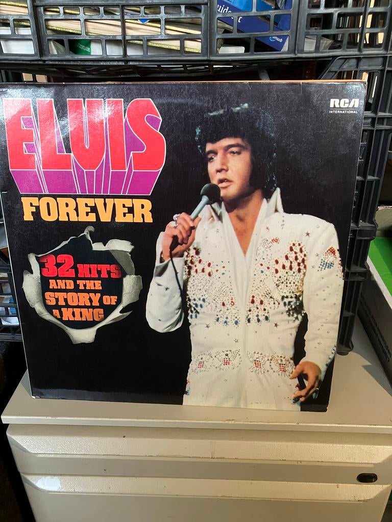 LP Elvis Forever - 32 Hits and the Story of a King, Gebruikt, Ophalen of Verzenden, Complilatie, 12 inch