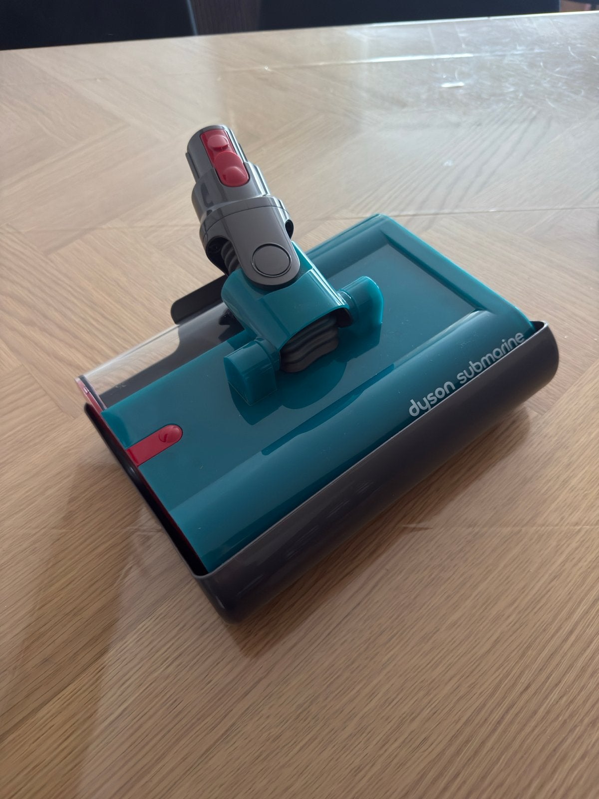 Dyson Submarine V15 Opzetstuk - Dweilfunctie voor V15, Witgoed en Apparatuur, Combi-reiniger, Ophalen of Verzenden, Dyson, Reservoir