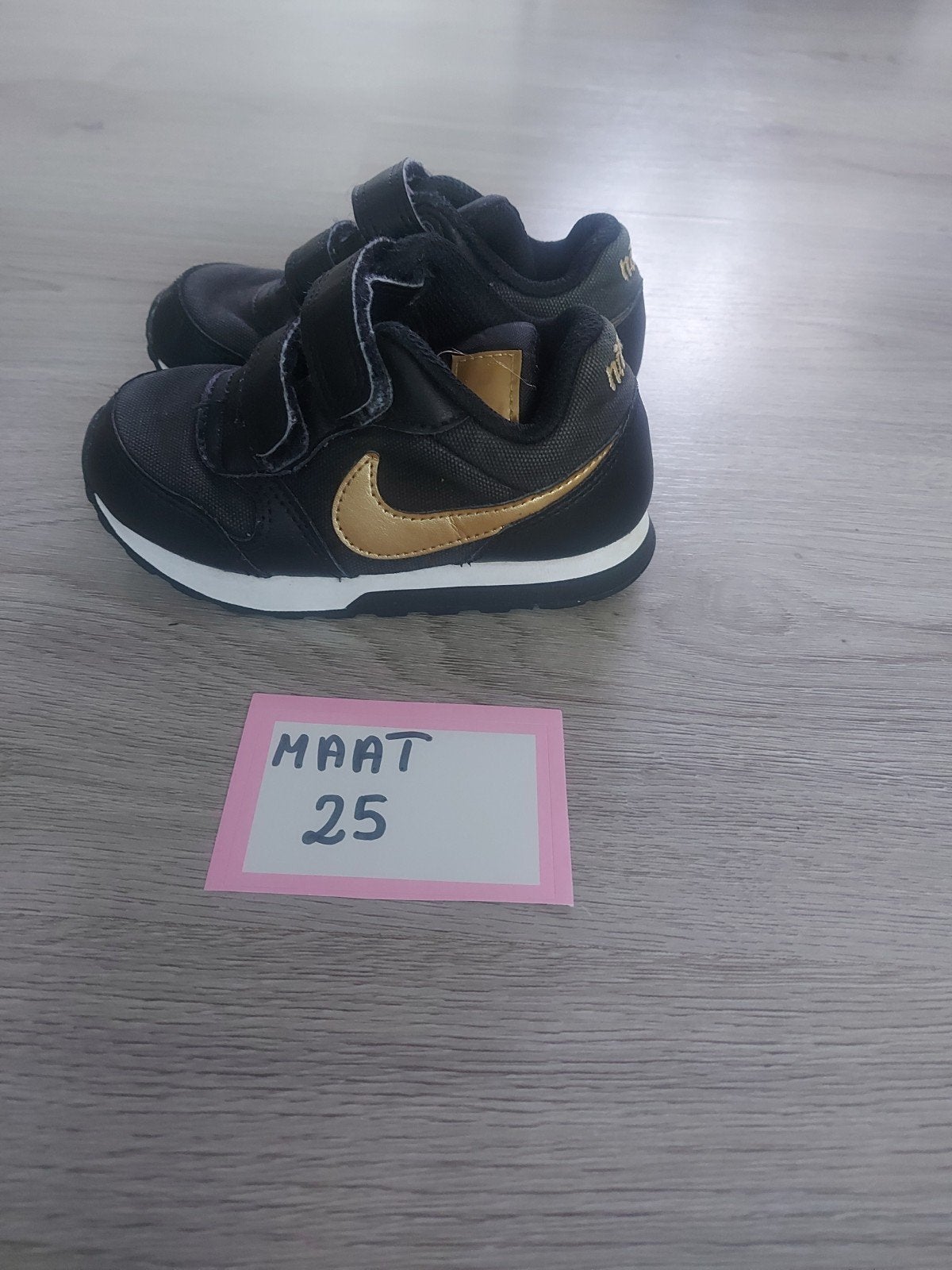 Nike schoenen maat 25, Kinderen en Baby's, Babykleding | Schoentjes en Sokjes, Schoentjes, Jongetje of Meisje, Ophalen of Verzenden