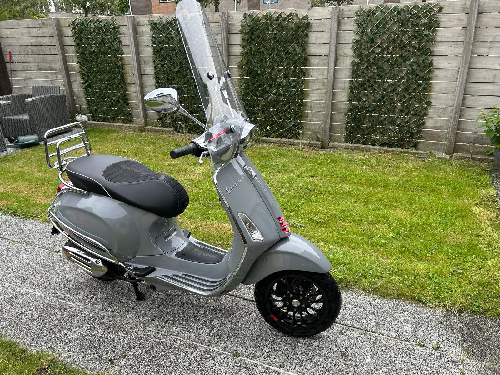 Vespa Sprint 2019 - Goede staat, Fietsen en Brommers, Snorfietsen en Snorscooters, Ophalen, Gebruikt, Benzine, Vespa