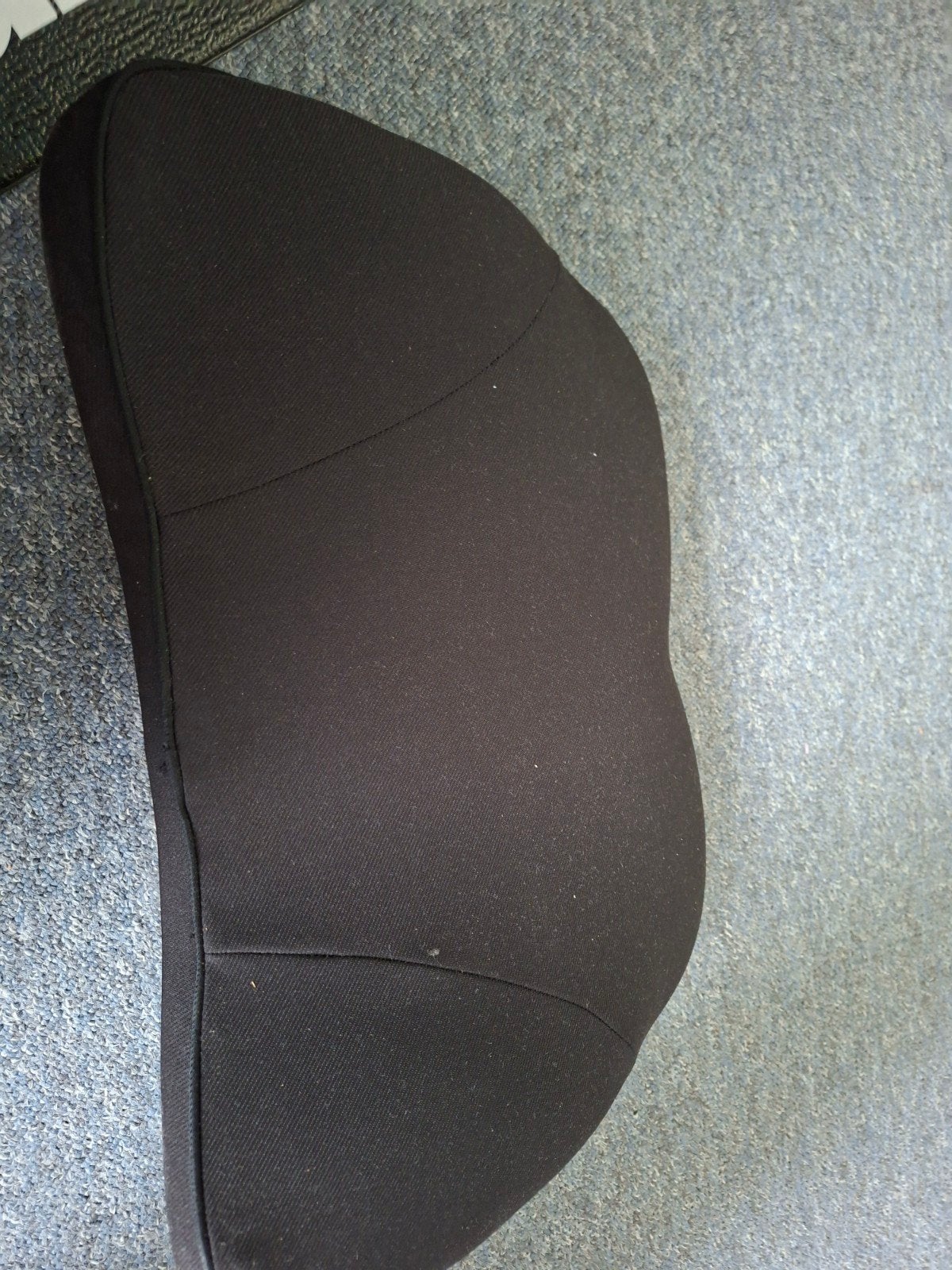 Rugkussen voor op reis - Ergonomisch en comfortabel, Huis en Inrichting, Woonaccessoires | Kussens, Ophalen, Gebruikt, Wasbaar