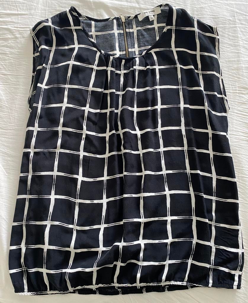 Dames top M the Sting zwart/wit geblokt, Kleding | Dames, Ophalen of Verzenden, Zo goed als nieuw, Zwart, Zonder mouw