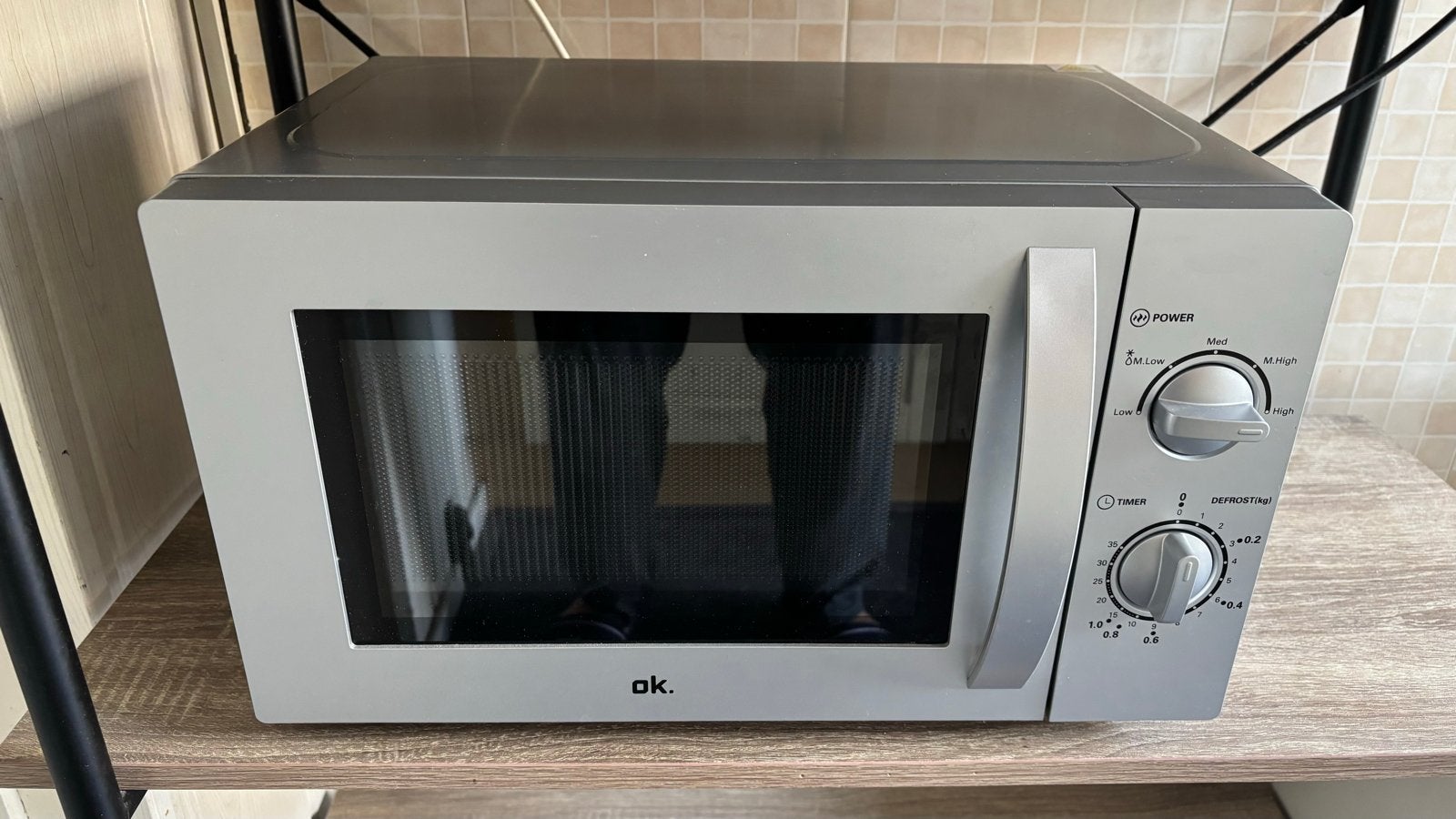 OK. Magnetron - Compact en Gebruiksvriendelijk, Ophalen, Gebruikt, Minder dan 45 cm, Magnetron