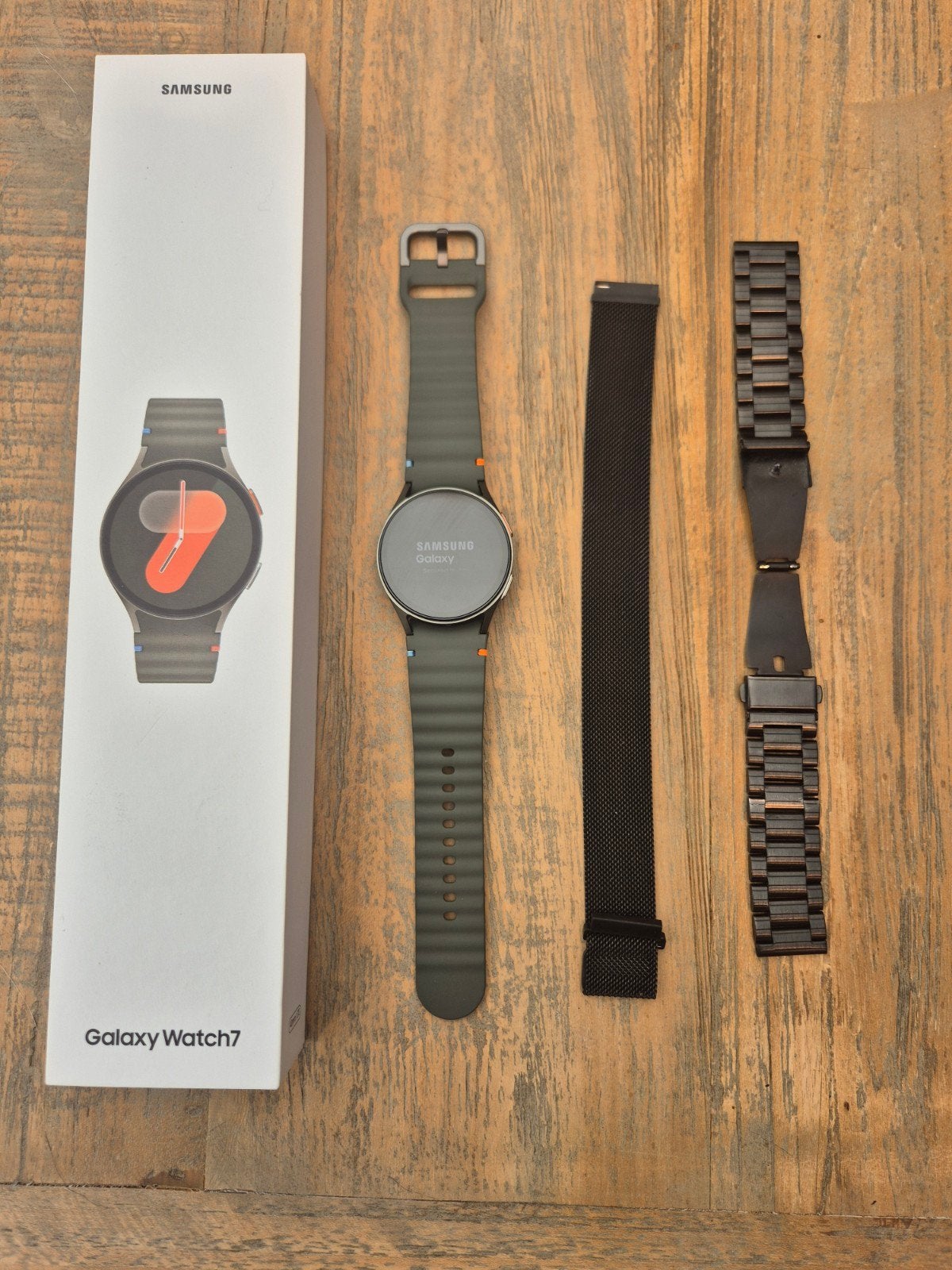 Samsung Galaxy Watch7 40mm - in doos incl oplader, Nieuw, Ophalen of Verzenden, Samsung, Waterdicht