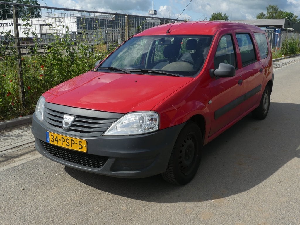 Dacia Logan MCV 1.6 MPI - EXPORT, Auto's, Dacia, Te koop, Logan MCV, ABS, Airbags, Startonderbreker, Benzine, Euro 5, D, MPV, Handgeschakeld