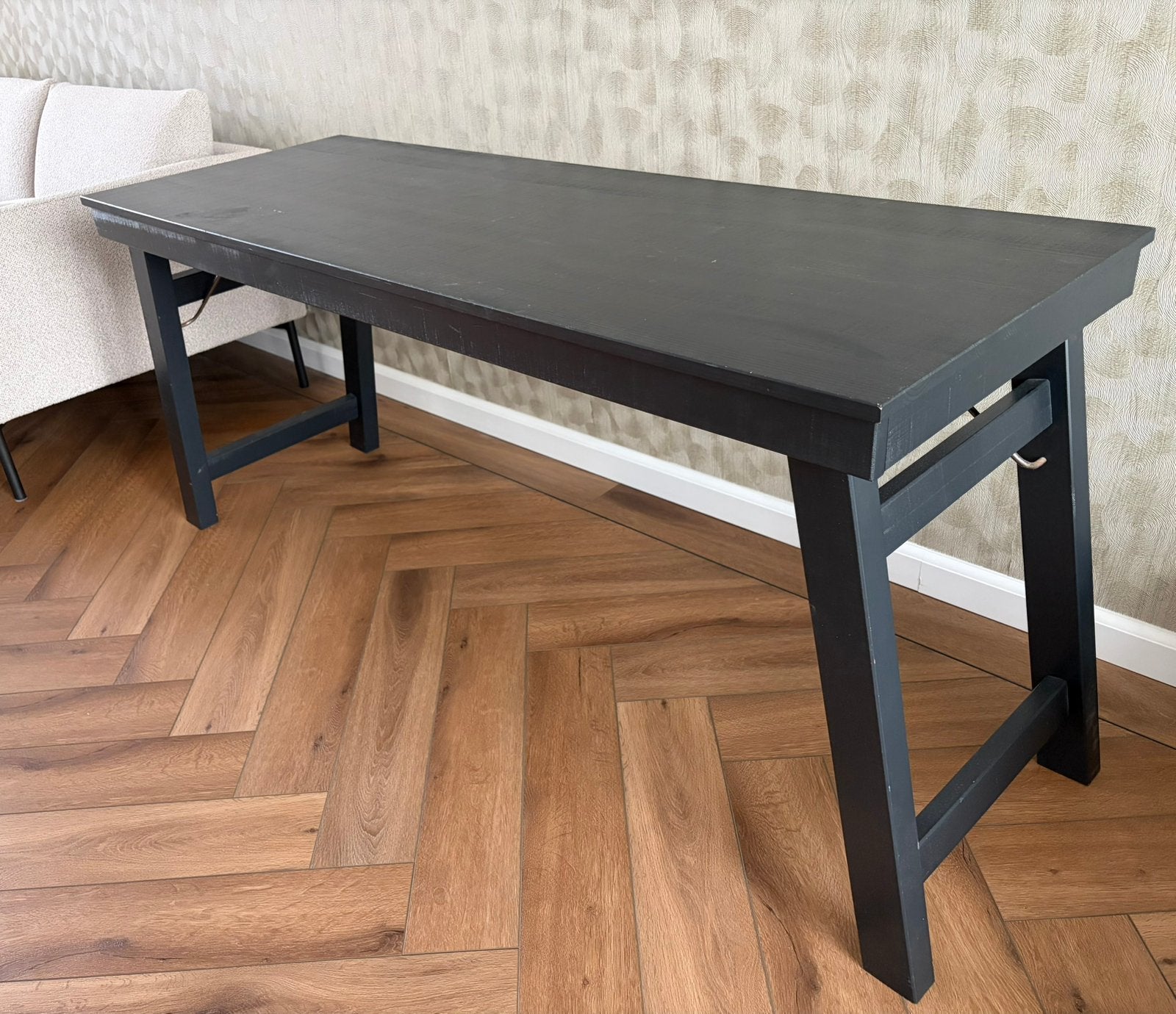GRATIS: zwart bureau, Ophalen, Gebruikt, Spaanplaat of MDF