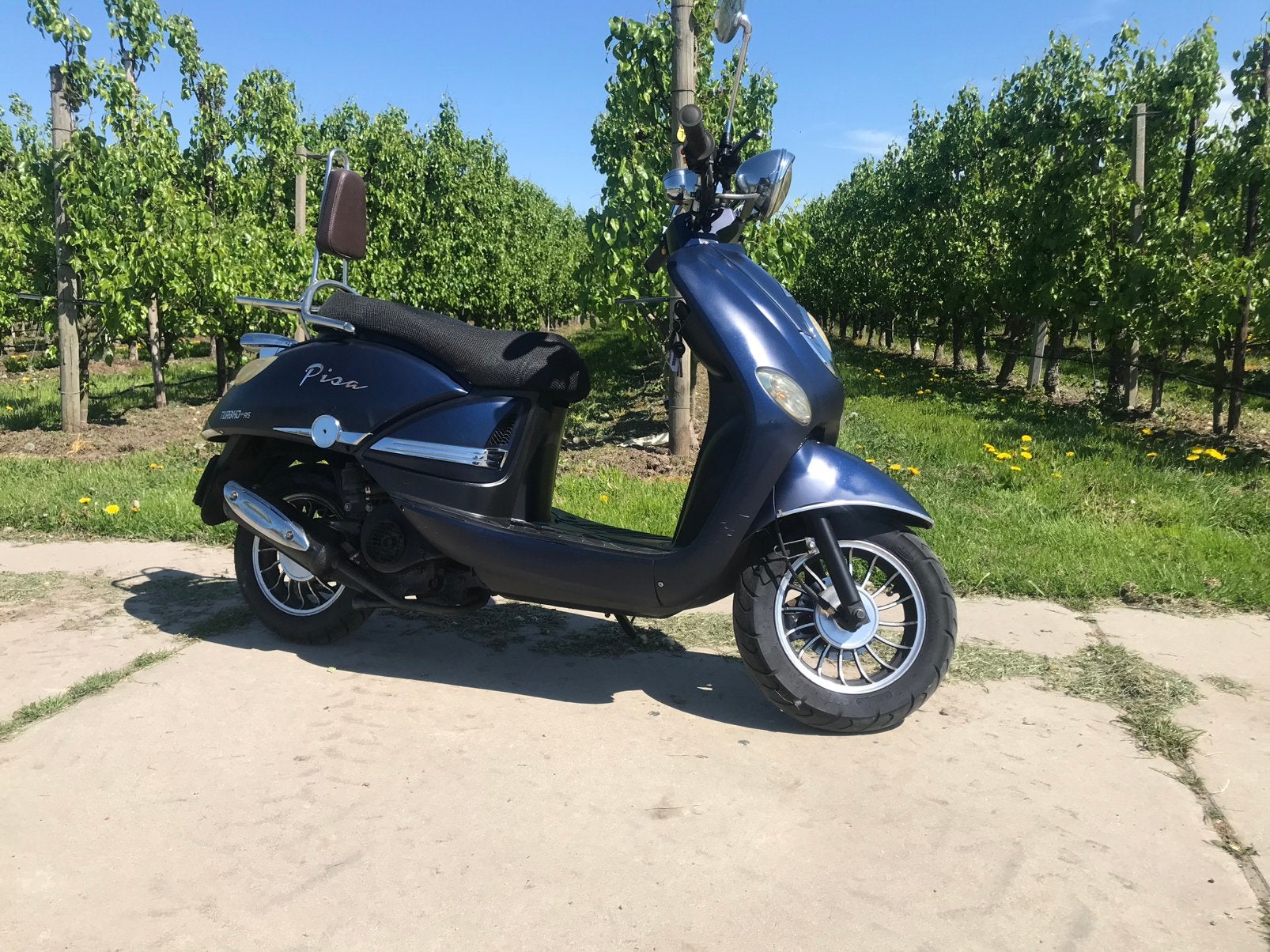 Mooie scooter, Fietsen en Brommers, Gebruikt, Maximaal 45 km/u, Ophalen of Verzenden, Benzine