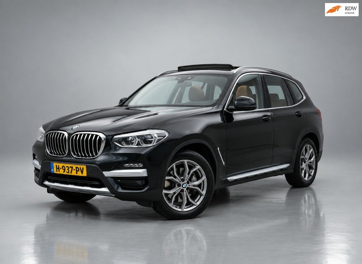 BMW X3 xDrive30e High Executive X-line|NAP|1e eigenaar|Panor, Auto's, Gebruikt, Euro 6, 2000 kg, Zwart