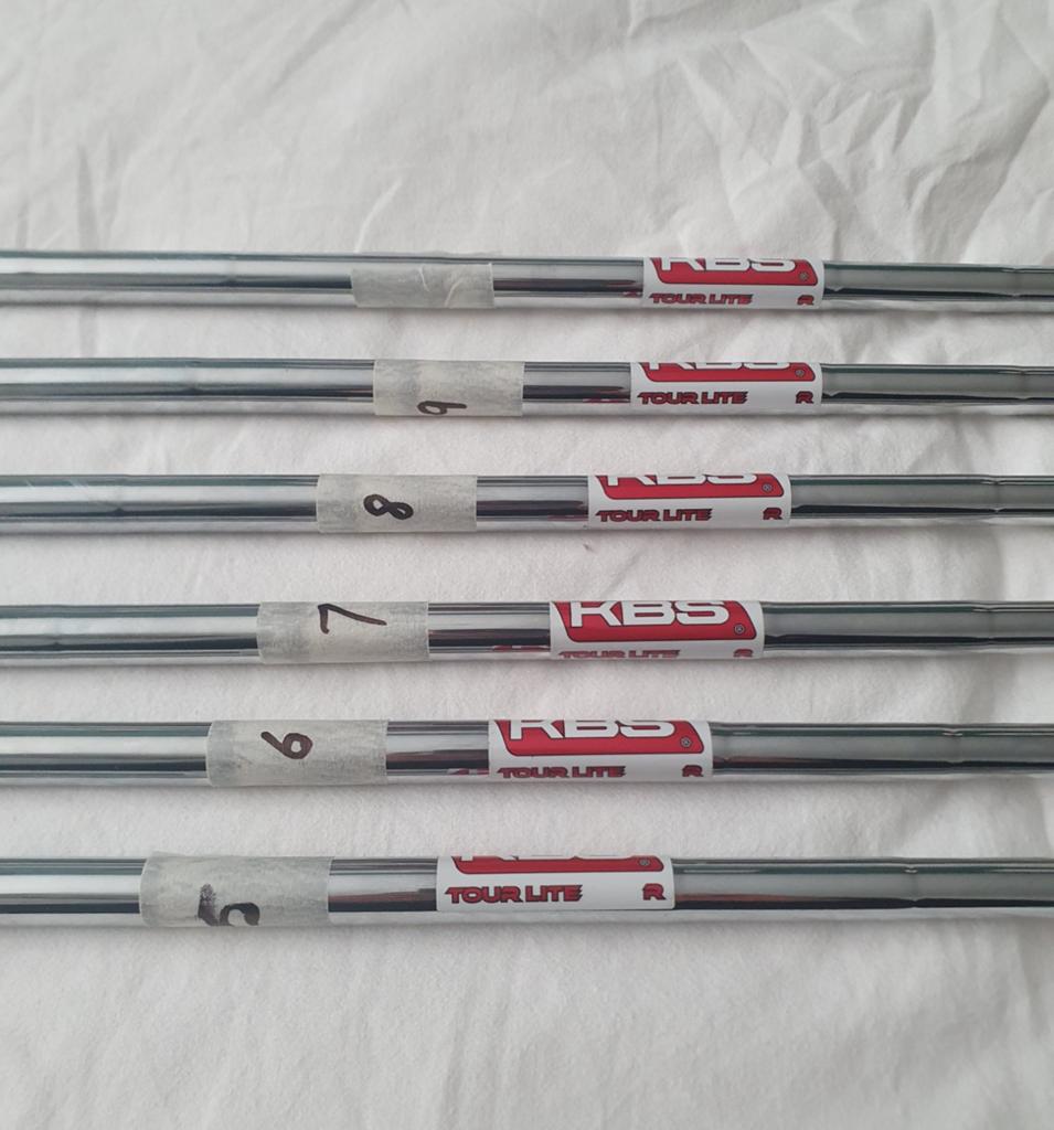 KBS Tour Lite shafts 5- PW, Sport en Fitness, Golf, Ophalen of Verzenden, Set, Mizuno