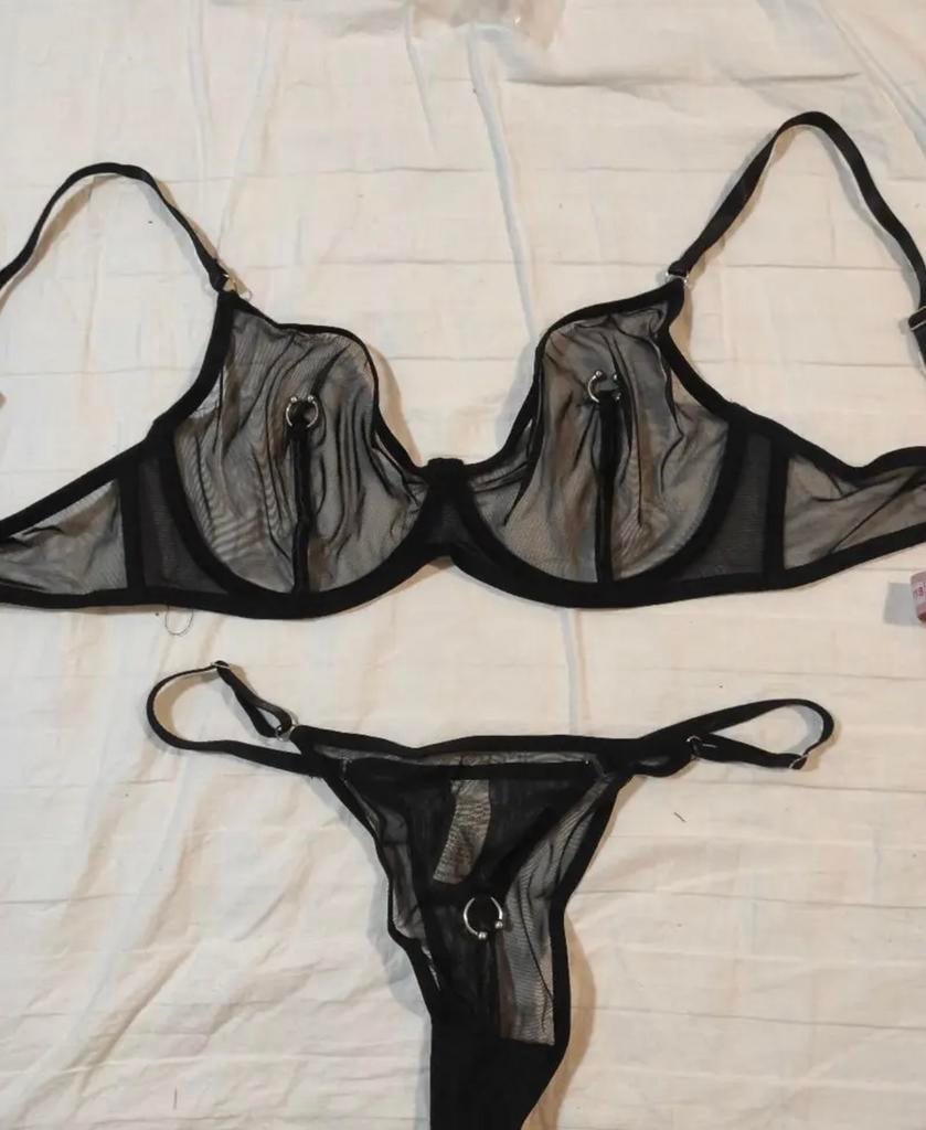 Setje zwart, Kleding | Dames, Ondergoed en Lingerie, Ophalen of Verzenden, Zwart, Setje