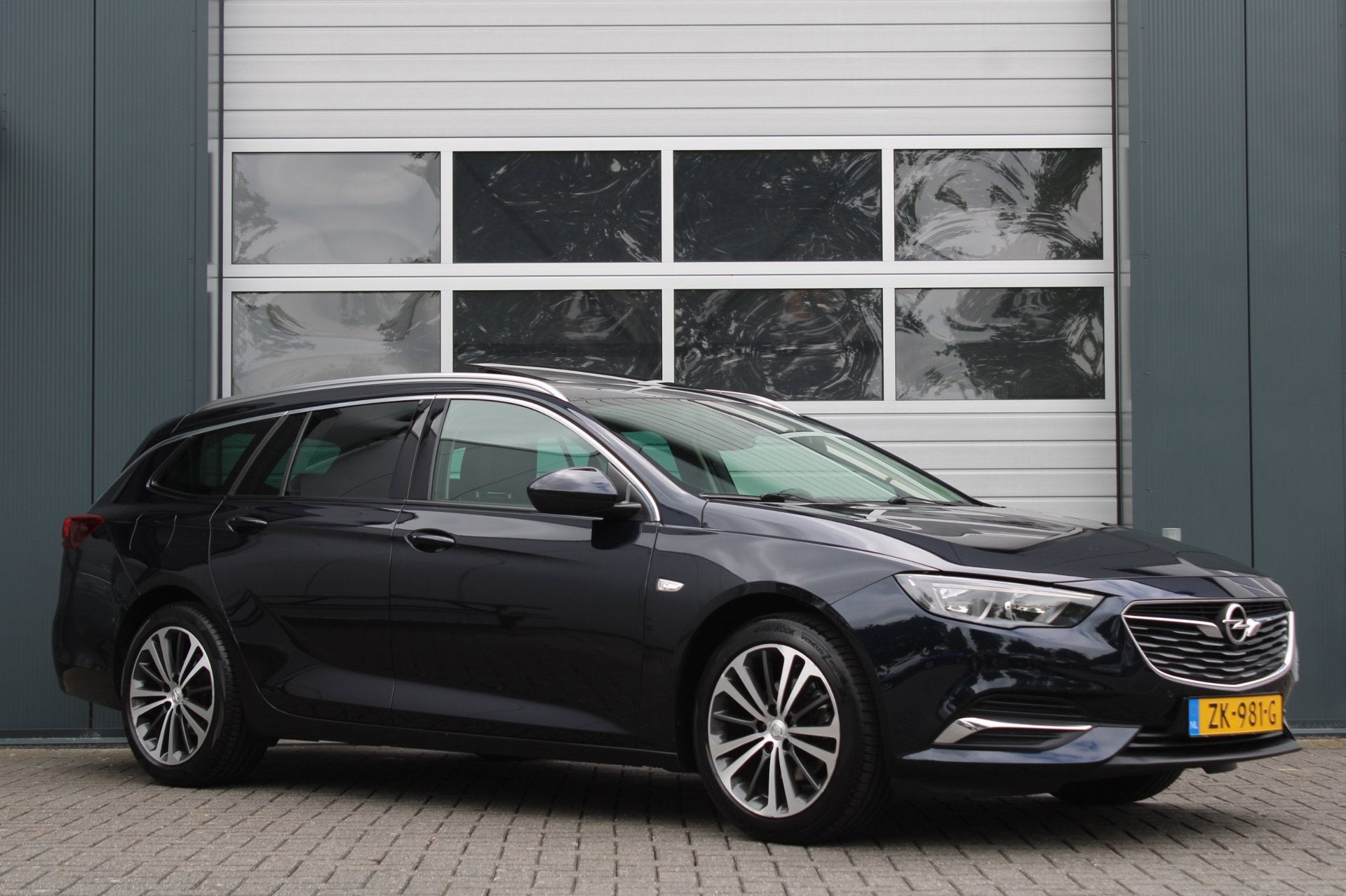 Opel Insignia Sports Tourer 1.5 Turbo Business Executive Cru, Voorwielaandrijving, 730 kg, Gebruikt, 4 cilinders