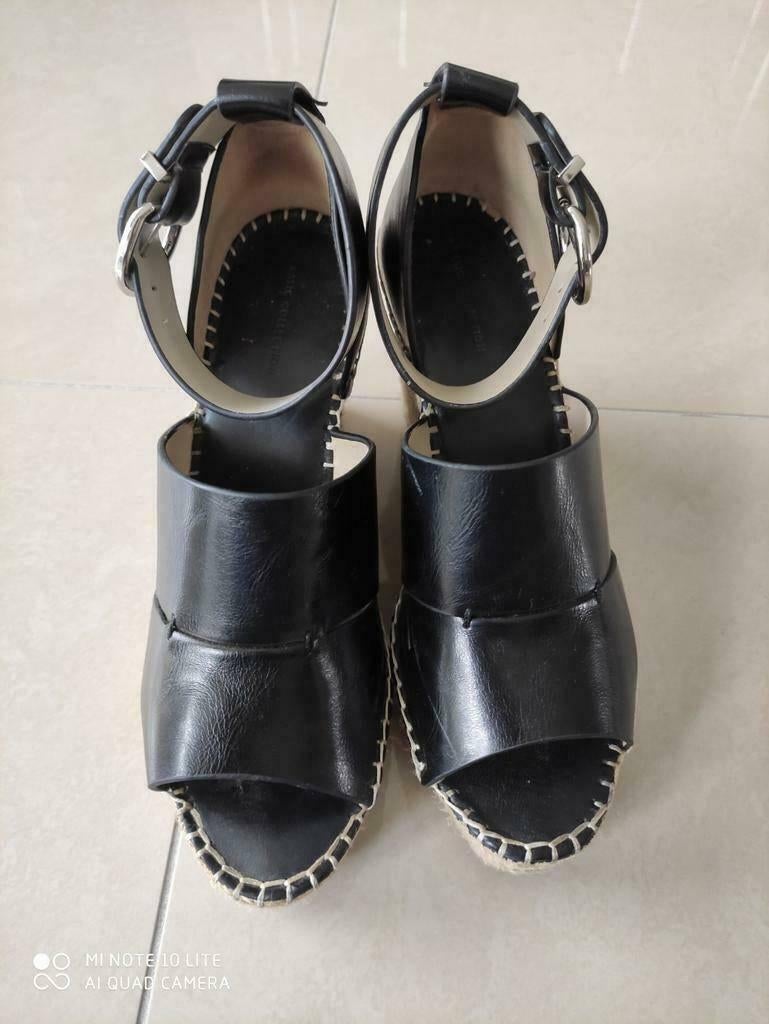 Zwarte moderne schoenen maat 38 van ZARA, Ophalen of Verzenden, Zara, Zwart, Sneakers of Gympen
