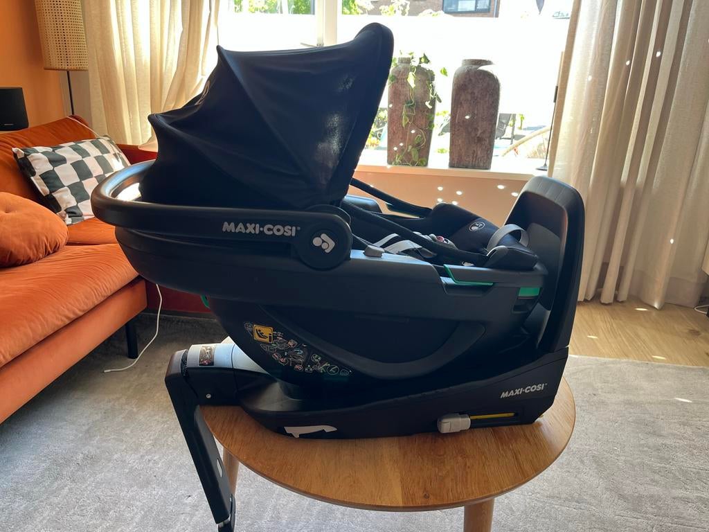 Maxi Cosi Coral 360 inclusief Isofix - Lichtgewicht & Draaib, Gebruikt, 0 t/m 18 kg, Ophalen of Verzenden, Isofix