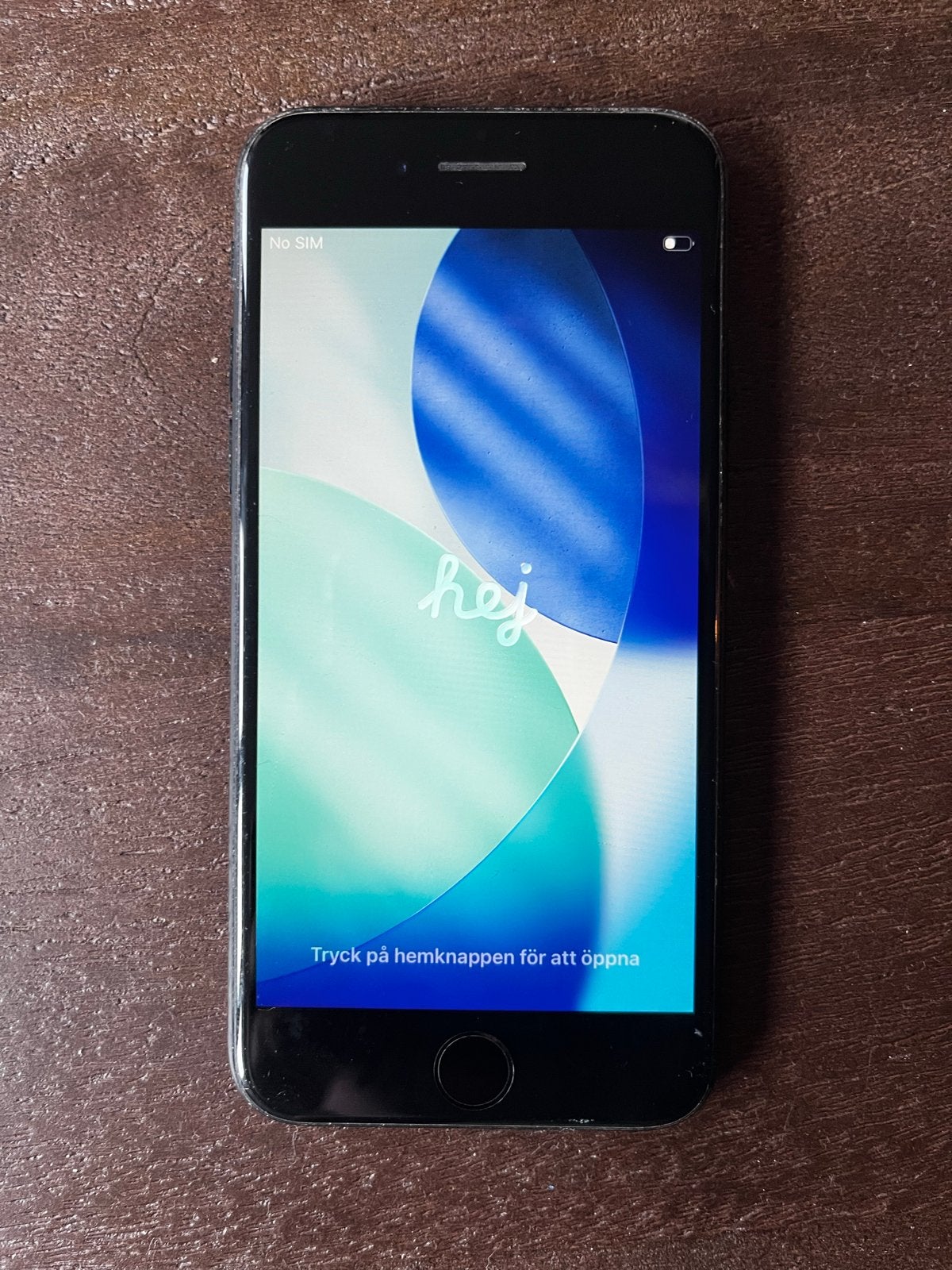 iPhone SE Zwart 128GB - Gebarst achterkant met hoesje, Ophalen, Zwart, 64 GB, Zonder simlock