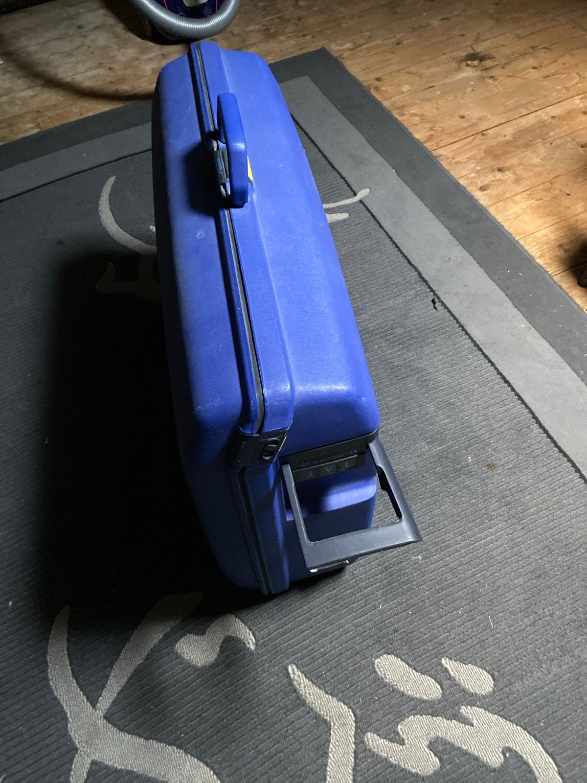 Samsonite koffer - Slechts twee keer gebruikt!, Hard kunststof, Slot, Zo goed als nieuw, 35 tot 45 cm
