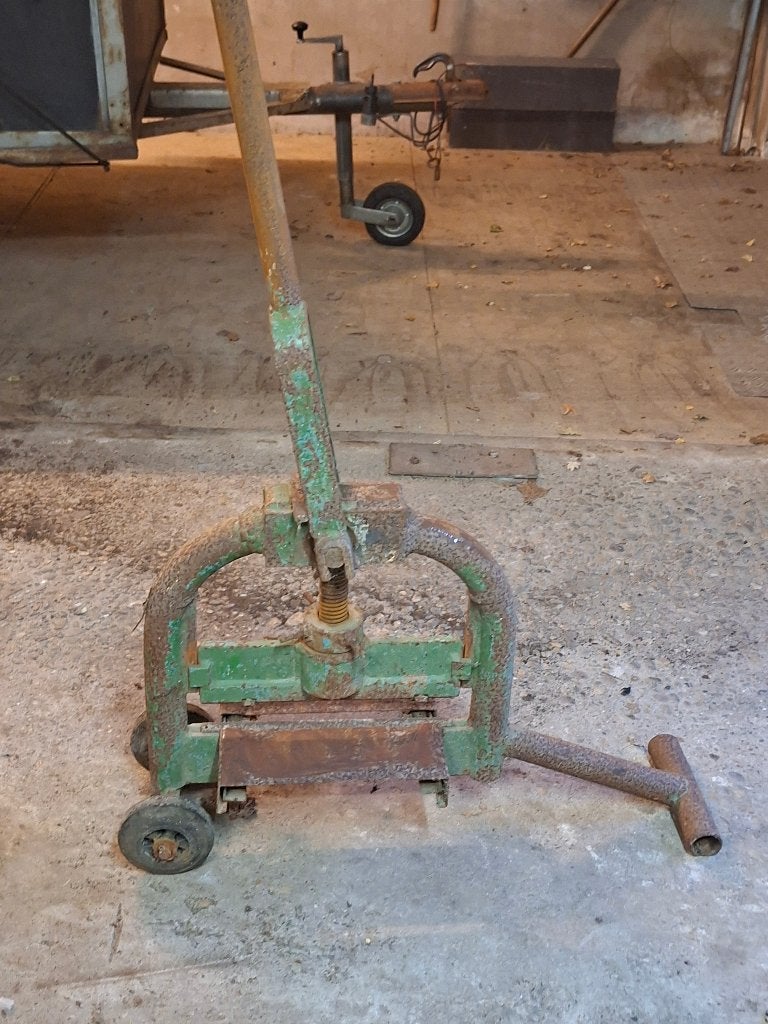 Steenknipper, Ophalen, Gebruikt, Overige soorten