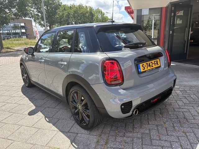 MINI 5-deurs 1.5 Cooper Burgundy Edition | Navi | Cruise | 3, Auto's, Mini, 12 maanden, 136 pk, Gebruikt, Leder en Stof