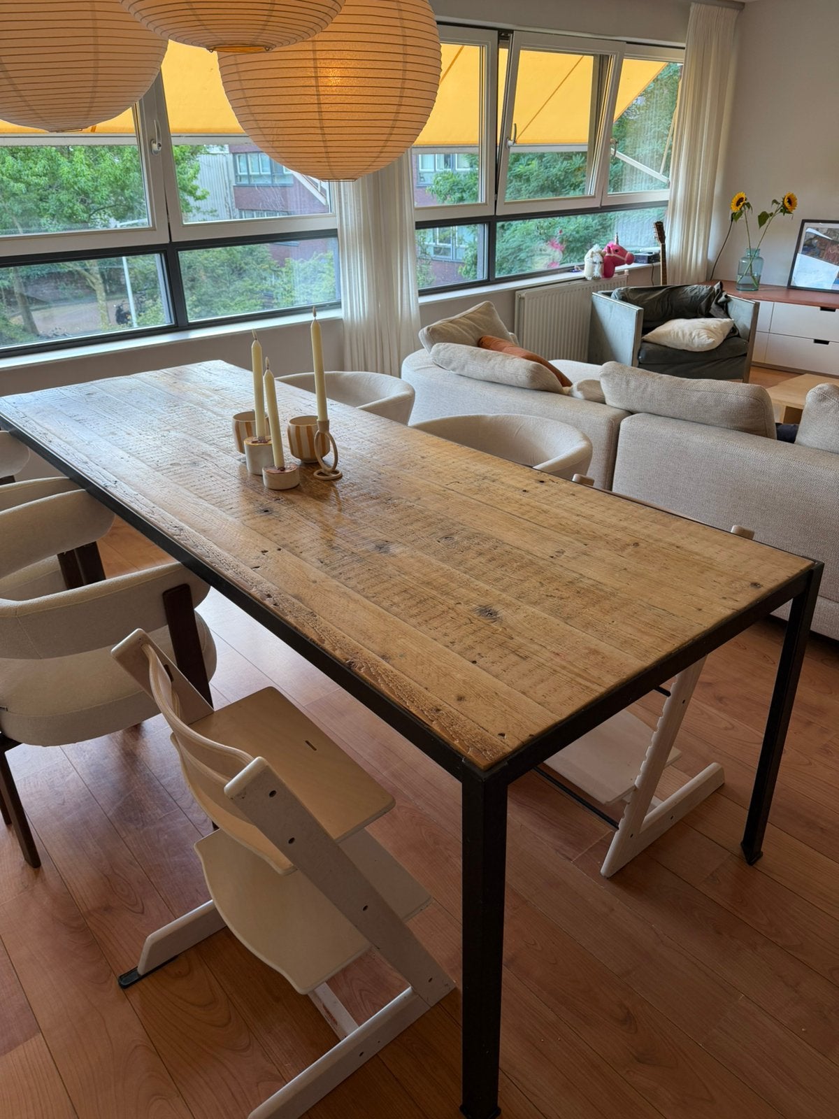 Robuuste houten eettafel 250 x 90 cm - zwart stalen frame, 200 cm of meer, Zo goed als nieuw, Vijf personen of meer, Rechthoekig