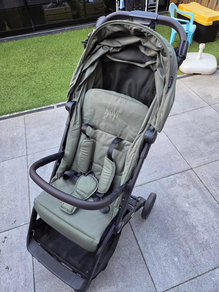Novi Cloud Go Kinderbuggy Forest Green - Zo goed als nieuw, Ophalen of Verzenden, Zo goed als nieuw, Verstelbare rugleuning