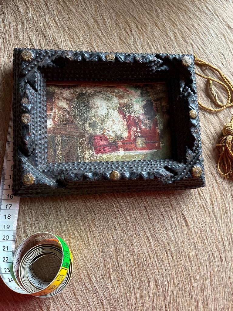 Antiek Tramp-art lijstje  voor foto/schilderijtje, Ophalen of Verzenden, Gebruikt, Hout, Minder dan 50 cm