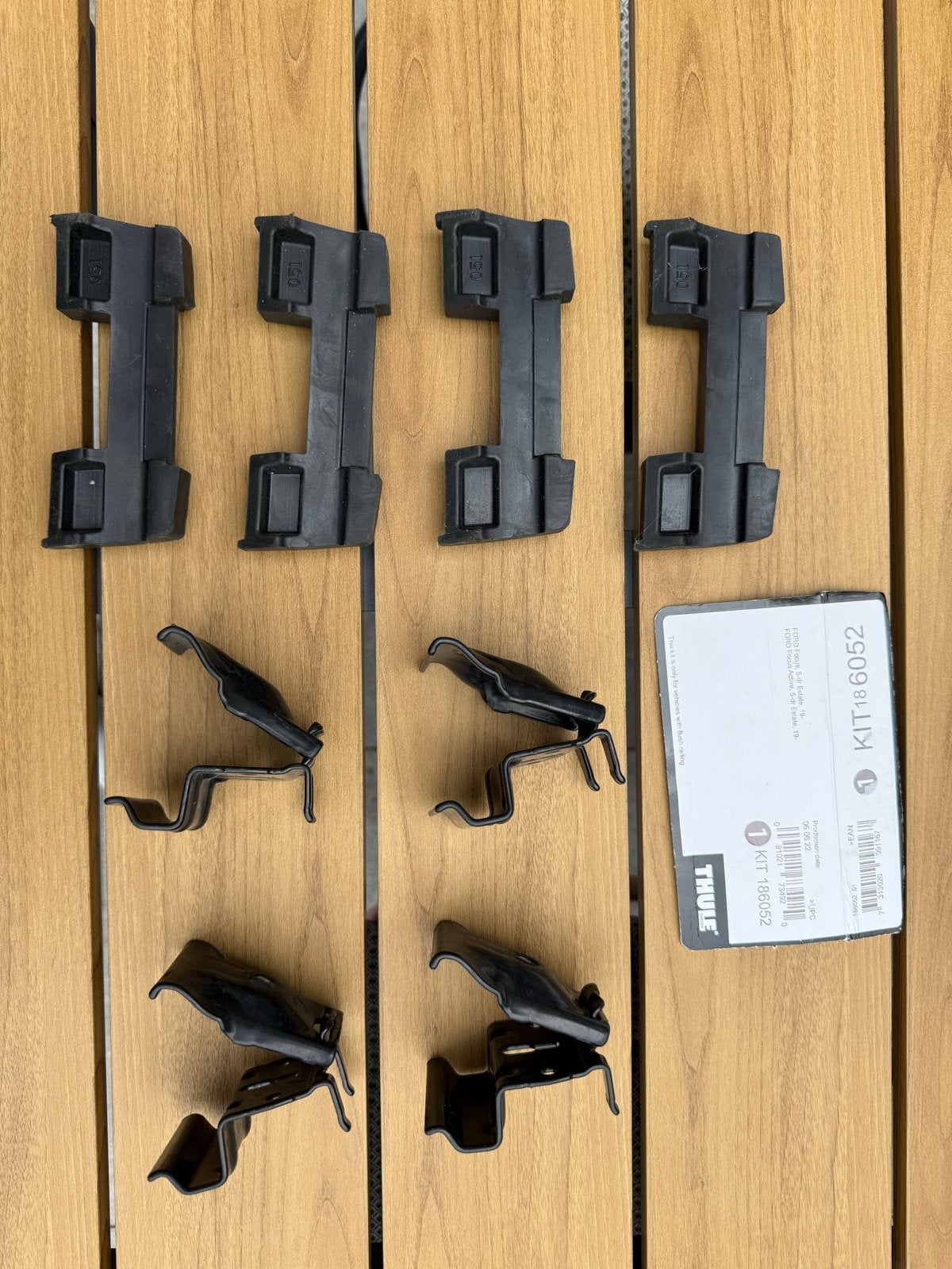 Thule Kit 186052 voor ford focus estate/active (vanaf 2019), Auto diversen, Ophalen of Verzenden, Zo goed als nieuw