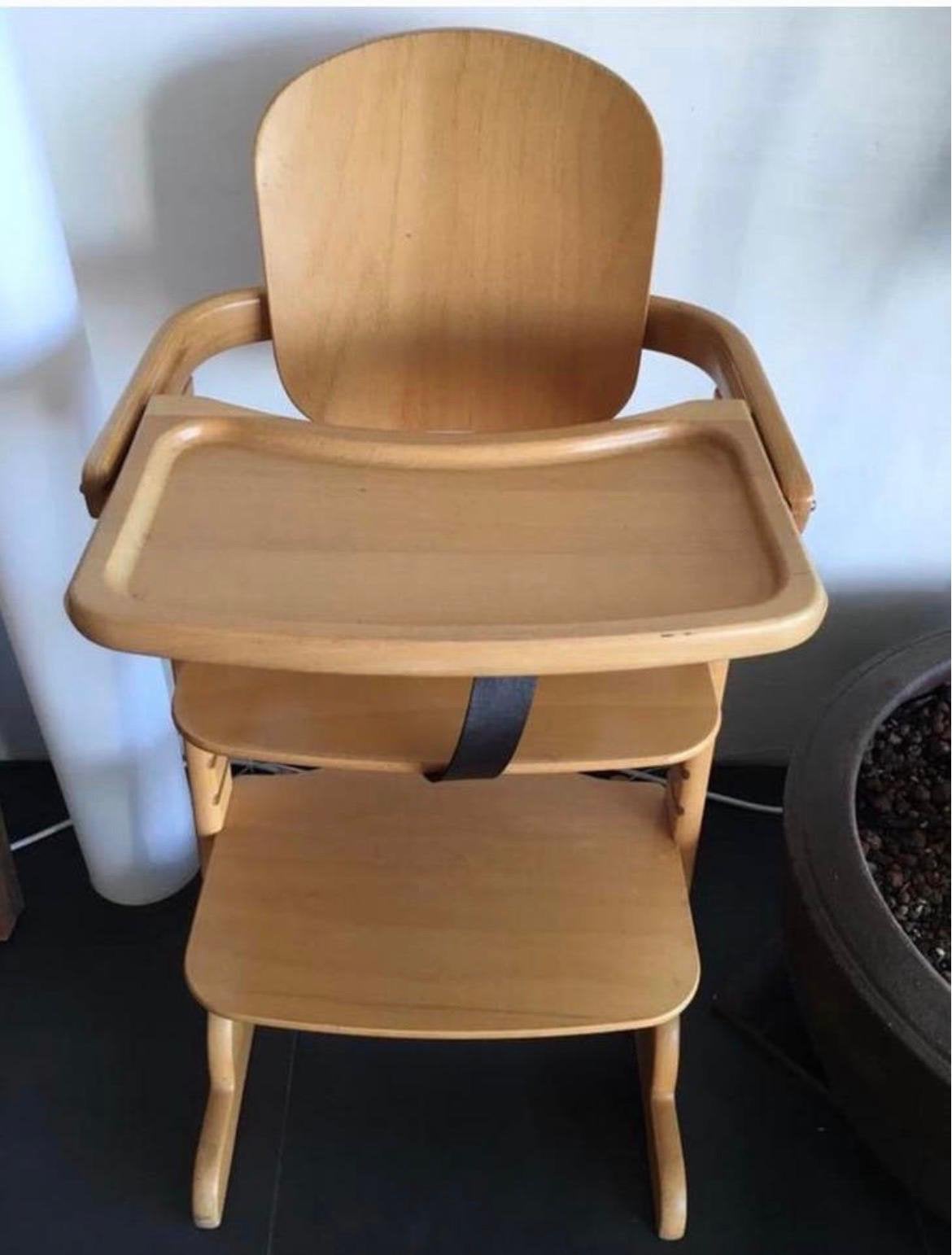 Geuther houten meegroeistoel met lederen riempje, Ophalen, Zo goed als nieuw, Meegroeistoel, Gordel(s)